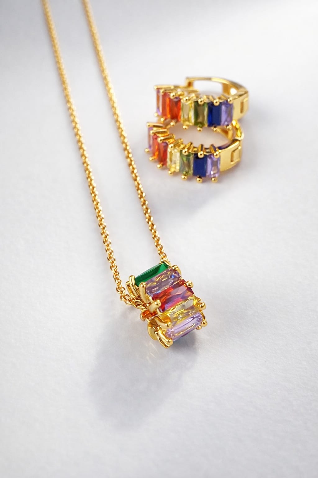 FLOAA colour pop jewellery set